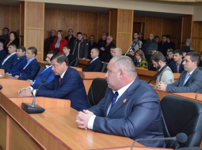 Ужгородські депутати пішли на перерву, аби підготуватись до обрання секретаря міськради