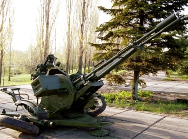 В ужгородське небо були спрямовані зенітні артилерійські установки (ВІДЕО)