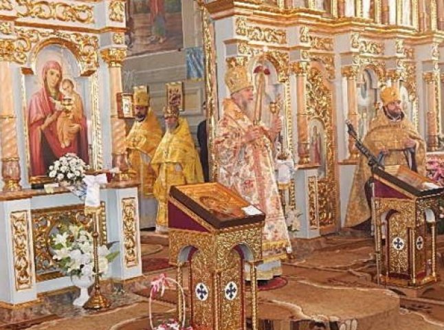 На Іршавщині владика Феодор відслужив Архієрейську Літургію