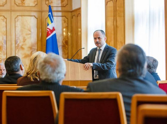 З нагоди Міжнародного дня ромів Василь Губаль відзначив діячів ромської спільноти Закарпаття (ФОТО)