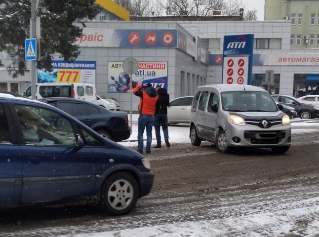 Аварія у Мукачеві: в місті утворились затори