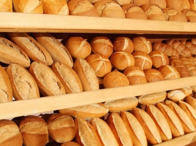 Хліб знову подорожчав: яка тепер його ціна