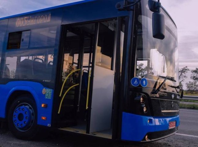 Восени на вулицях Ужгорода з’являться ще 7 нових автобусів