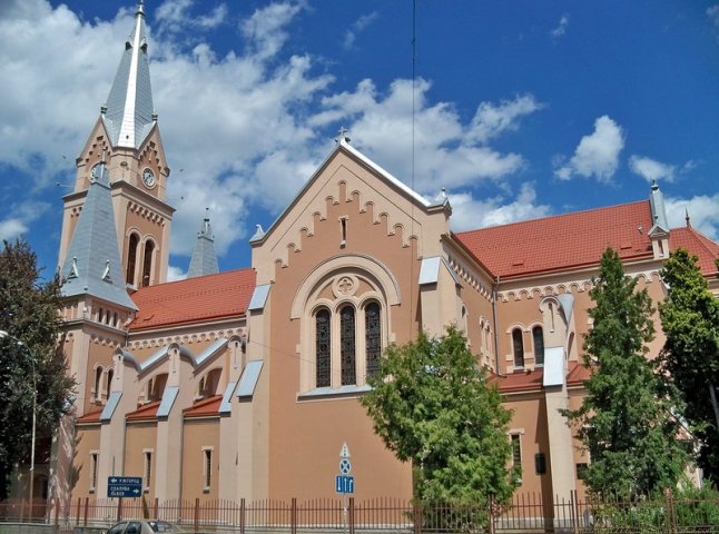 У соборі Святого Мартина в Мукачеві відбудеться благодійний концерт