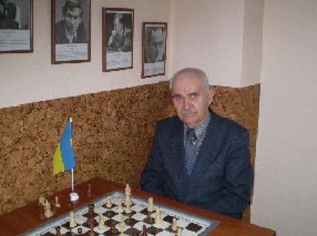 Ветеран шахового клубу святкує свій ювілей
