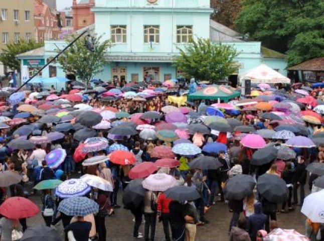 В Ужгороді відбулись зйомки шоу «Караоке на Майдані»