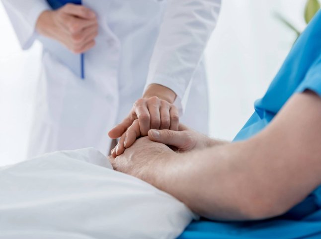 У кількох лікарнях Закарпаття запровадили нововведення