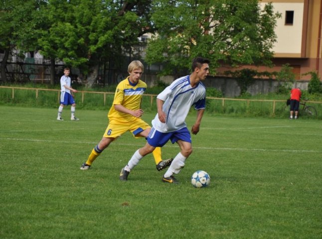 Футболісти краю зіграли матчі 4-го туру чемпіонату області з футболу