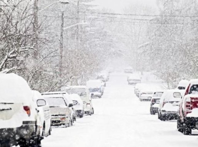 На Закарпатті оголосили штормове попередження через снігопади