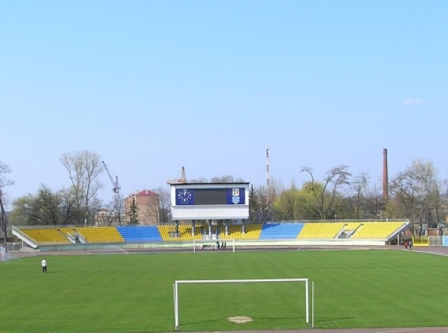 Стадіон «Авангард» в Ужгороді вже готується до Євро-2012