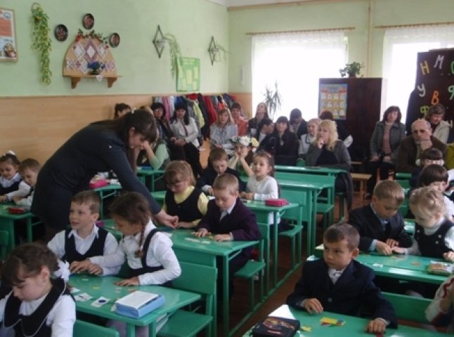 Мукачівські вчителі розвивали екологічну культуру та мислення школярів