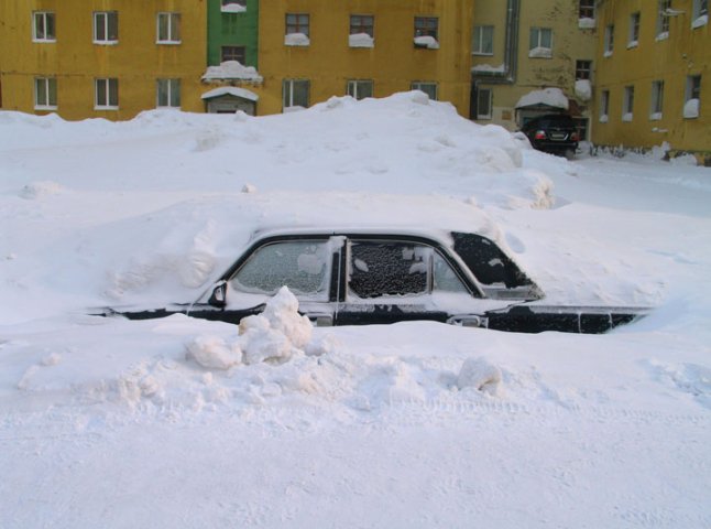 Закарпатські рятувальники відбуксирували 24 автомобілі