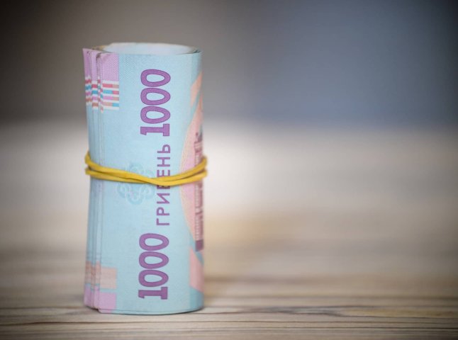 Доплата у серпні: відомо, хто з українців отримає до 3100 гривень Доплата у серпні: відомо, хто з українців отримає до 3100 гривень