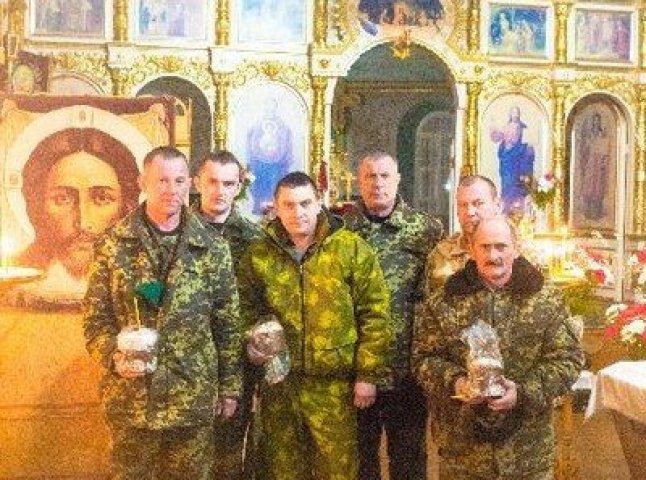 Берегівські військові відзначили Великдень на Луганщині