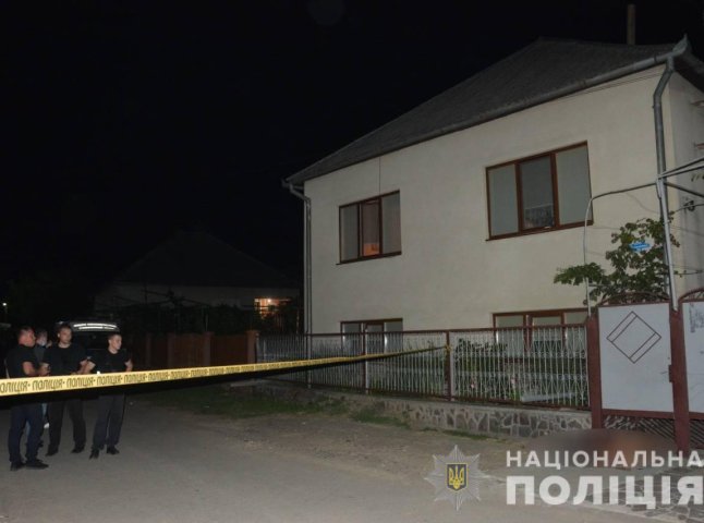 Вбивство у селі на Мукачівщині: подробиці та фото з місця події