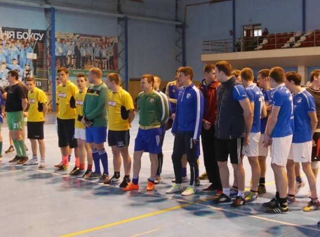 В Ужгороді відбувся міні-футбольний турнір в пам’ять загиблих воїнів