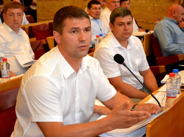 Закарпатські депутати просять "Укрзалізницю" невідкладно вирішити проблему дефіциту проїзних квитків