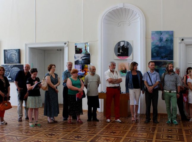 Вчені-образотворці з Польщі презентували експозицію в Ужгороді