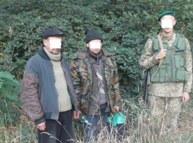 Біля словацького кордону прикордонники затримали двох нелегалів з Донбасу