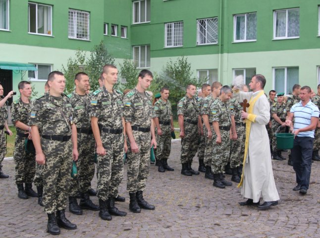На території Мукачівського прикордонного загону відбувся молебень за збереження життя та здоров’я прикордонників