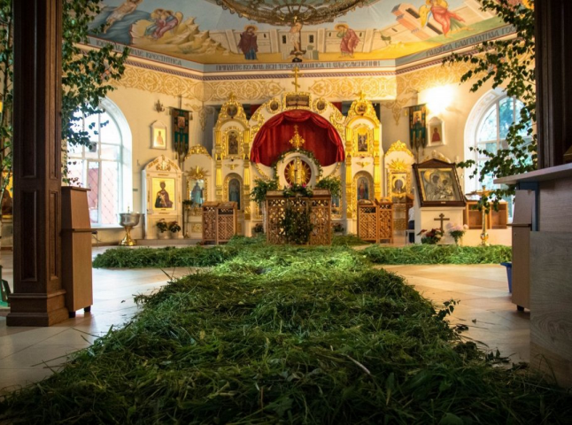 Що треба зробити напередодні Трійці: народні традиції Що треба зробити напередодні Трійці: народні традиції
