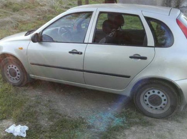 На Іршавщині чоловік розбив авто, щоб вкрасти гроші