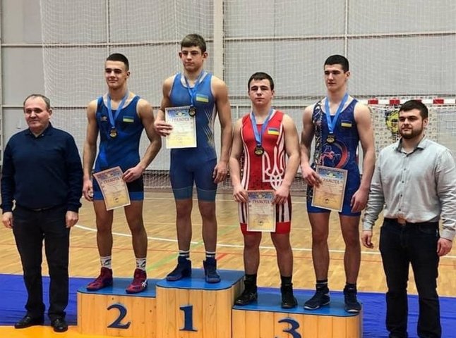 Мукачівці стали призерами Чемпіонату України з греко-римської боротьби