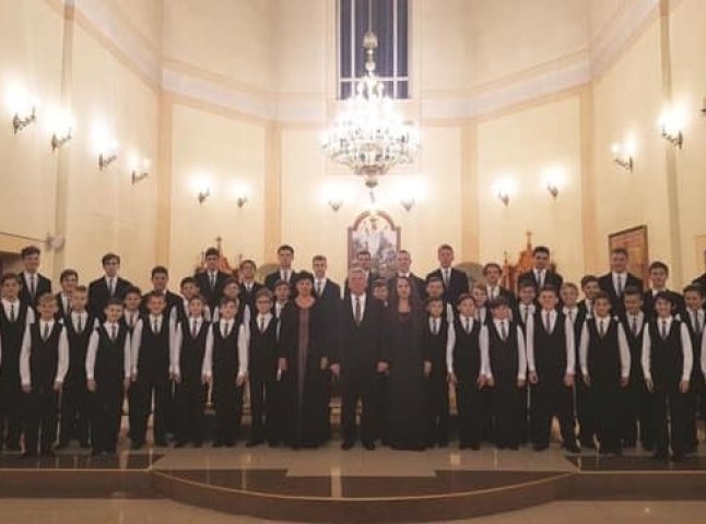 Мукачівський хор хлопчиків та юнаків виступить з різдвяним концертом у греко-католицькому Успенському соборі
