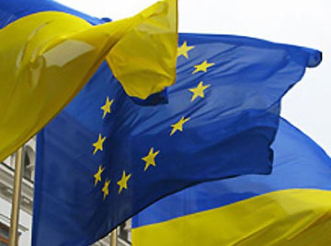 Місцеві громади Закарпаття виступили за євроінтеграцію України