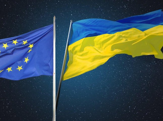 Україну не позбавлять статусу кандидата в члени ЄС у разі невиконання умов Єврокомісії