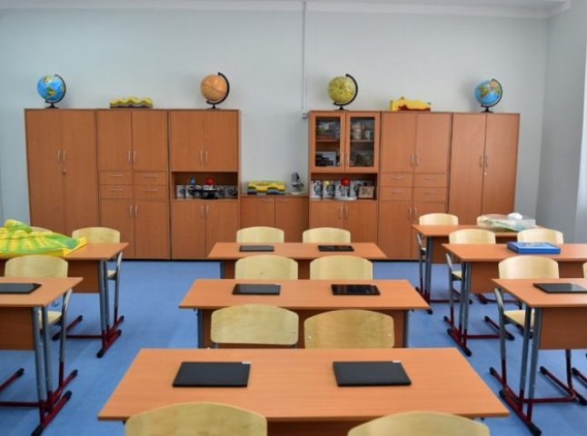 У школах Мукачева канікули продовжили до 21 січня