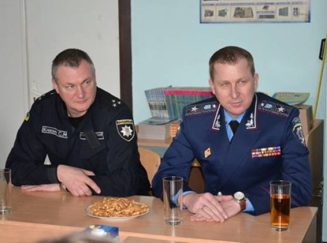 Головний поліцейський Закарпаття разом зі своїм донецьким колегою гостювали у Юридичному ліцеї імені Ярослава Кондратьєва