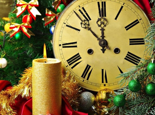 Комендантська година на Новий рік 2023: чи введуть її на Закарпатті
