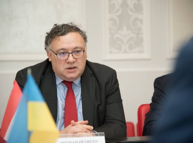 МЗС України викликало на розмову посла Угорщини через його слова про Закарпаття
