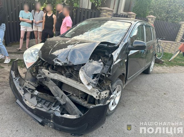 На Закарпатті водій втікав від поліцейських і скоїв ДТП