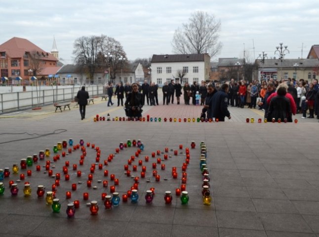 У Тячеві вшановували пам’ять жертв Голодомору