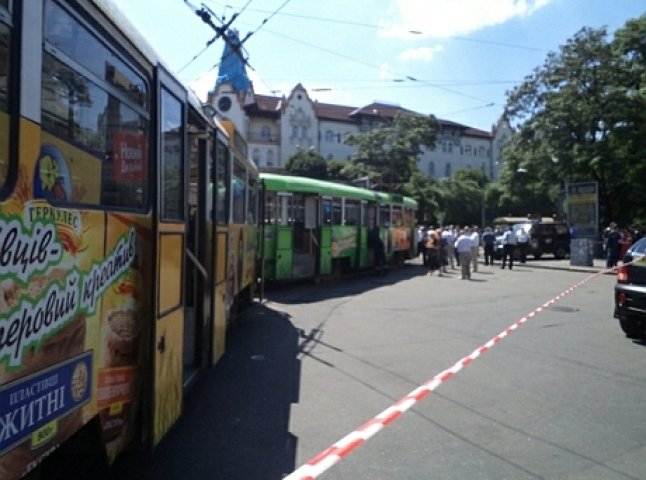 У Дніпропетровську в трамваї спалахнув порох