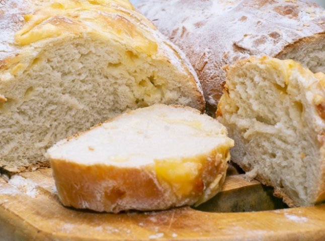 Українцям розповіли унікальний рецепт хліба, який печуть в одному із сіл Закарпаття