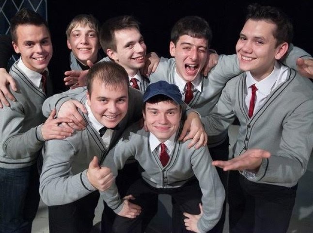 Мукачівська "БезУмная Молодежь" перемогла на Літньому Кубку КВН