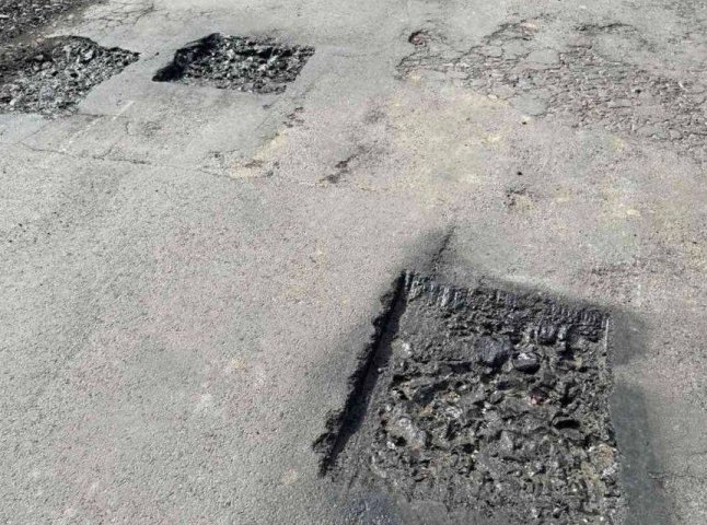 На Закарпатті відремонтують проблемну дорогу до одного із сіл