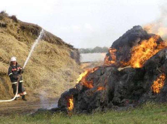 У Берегові пожежа завдала збитків на близько 25 тисяч гривень