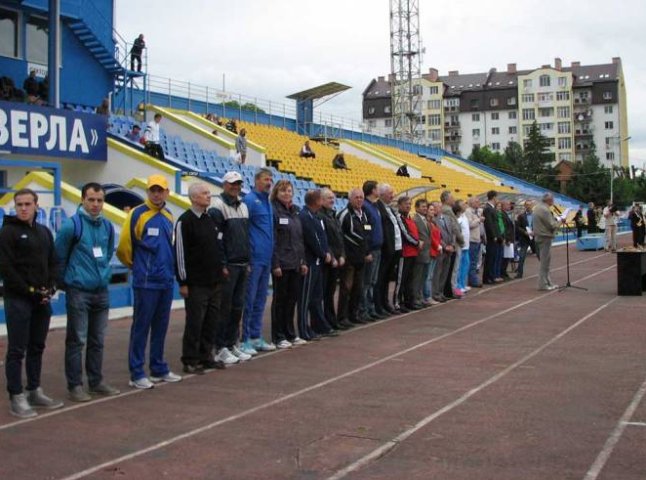 На ужгородському стадіоні "Авангард" відбулася обласна спартакіада серед медиків Закарпаття