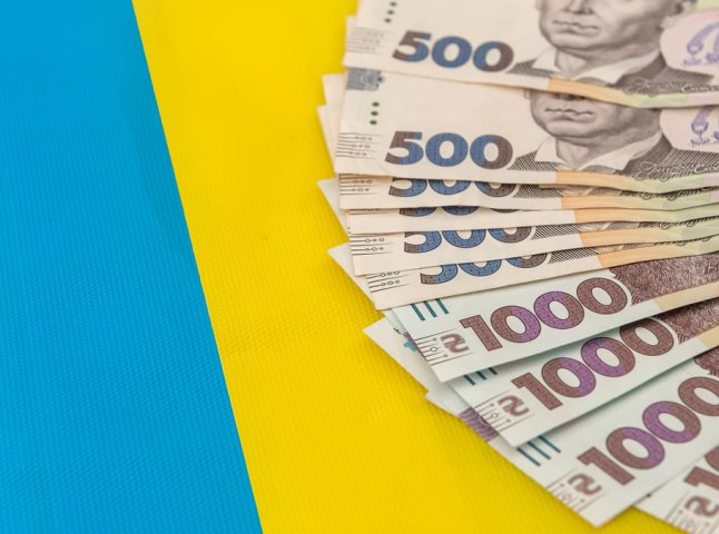 В Україні запроваджують спецвиплати: хто отримуватиме по 5 тисяч гривень