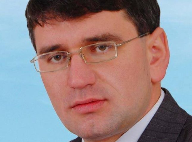 Микола Аннишинець пішов з посади заступника Хустського міського голови