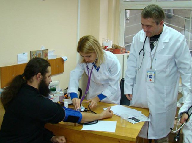 Історія ЄвроМайдану: ужгородська лікарка взяла відпустку за власний рахунок, щоб поїхати в Київ лікувати людей