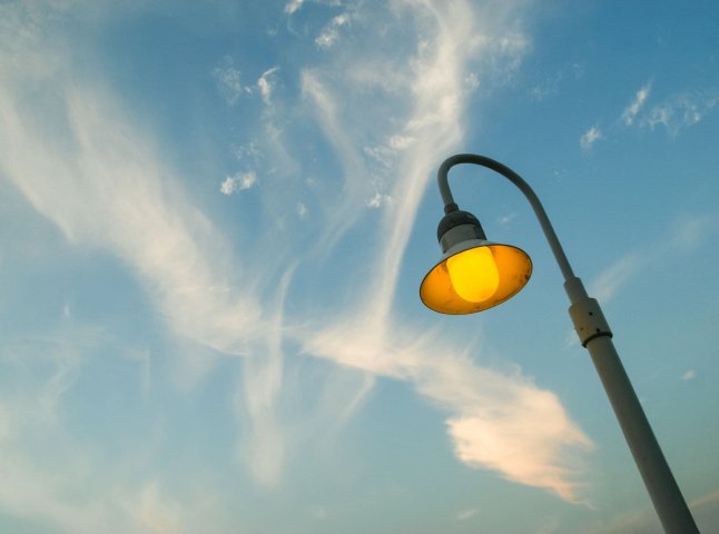 Як вимикатимуть світло в п’ятницю: графік відключень на 28 листопада