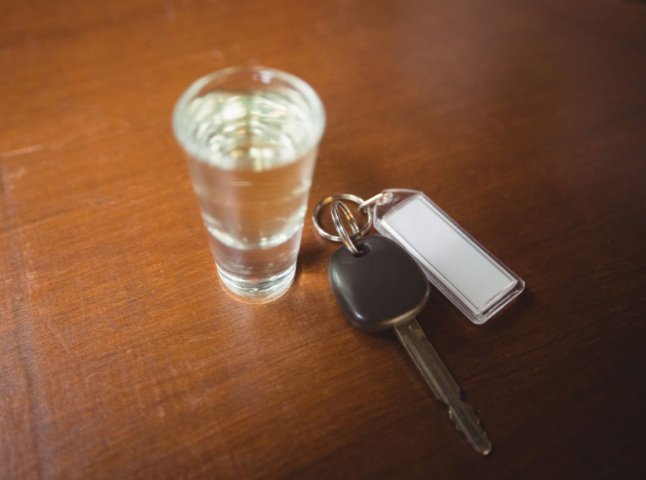 Ужгородець сів за кермо нетверезим і втратить понад 75 тисяч