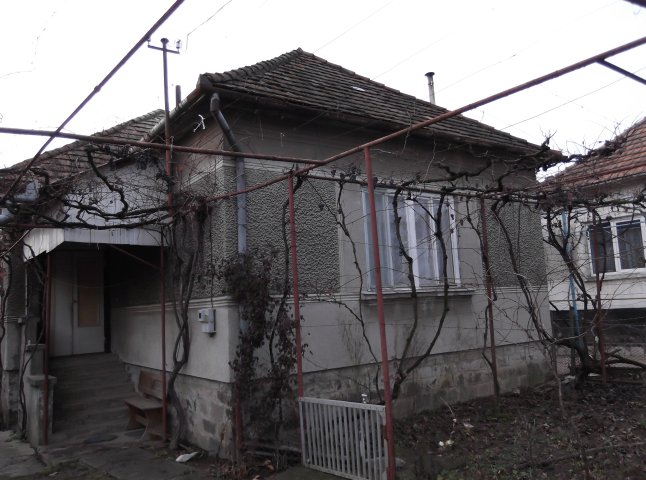 Продається будинок у селі Кальник Мукачівського району 