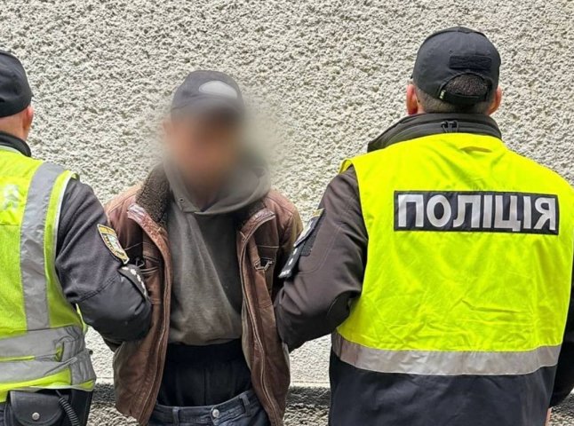 Закарпатець відсидить 15 років за зґвалтування 10-річної дитини