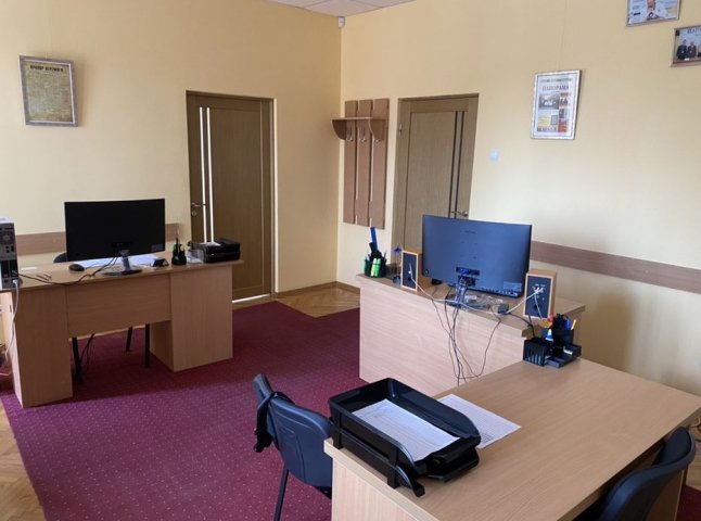 Оренда офісу в центрі Мукачева: фото та ціна приміщення